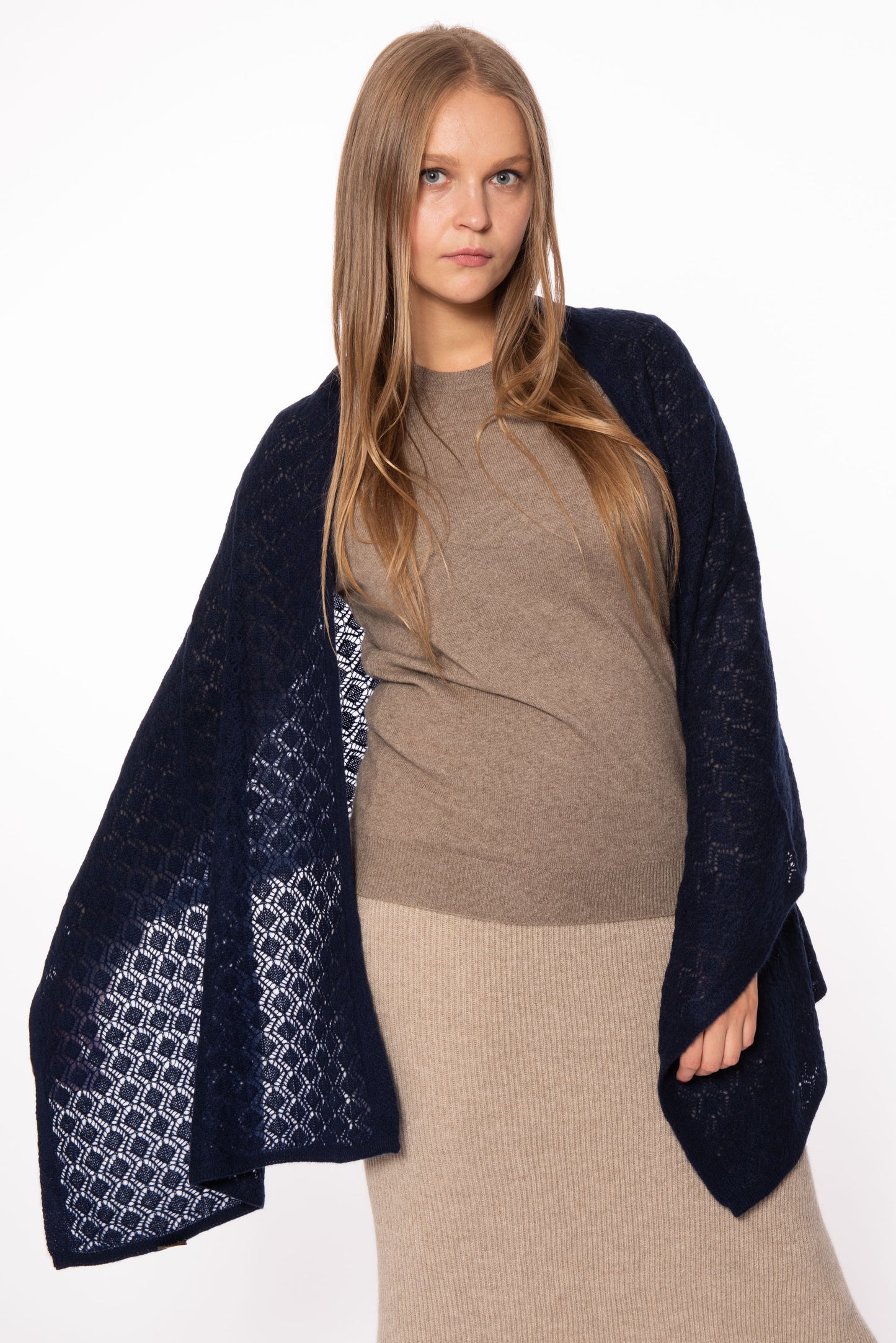 Luxurious 100% Cashmere Shawl